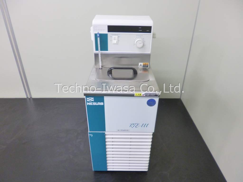 ��p���z���u