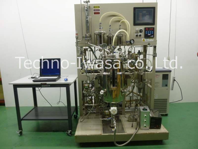 30L�����ŋ۔|�{���u