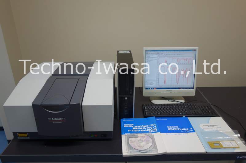 FT-IR+1�񔽎ˌ^�S���ˑ��葕�u