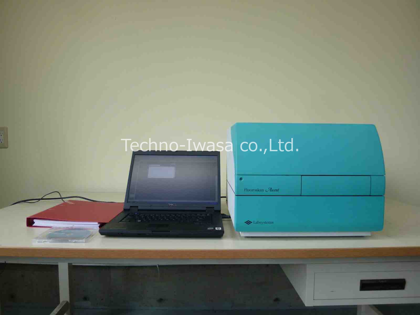 j������-��-��-