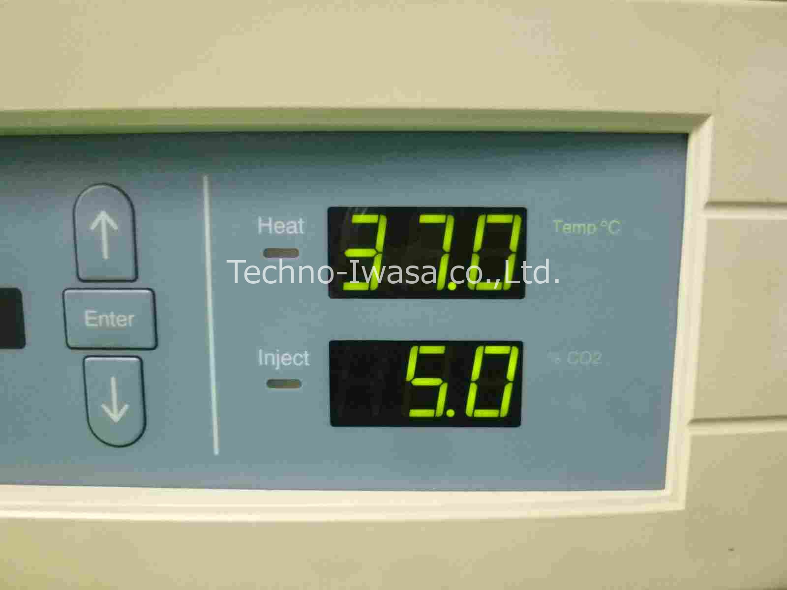 CO2�ݷ�-��-�-F3110�@�-�