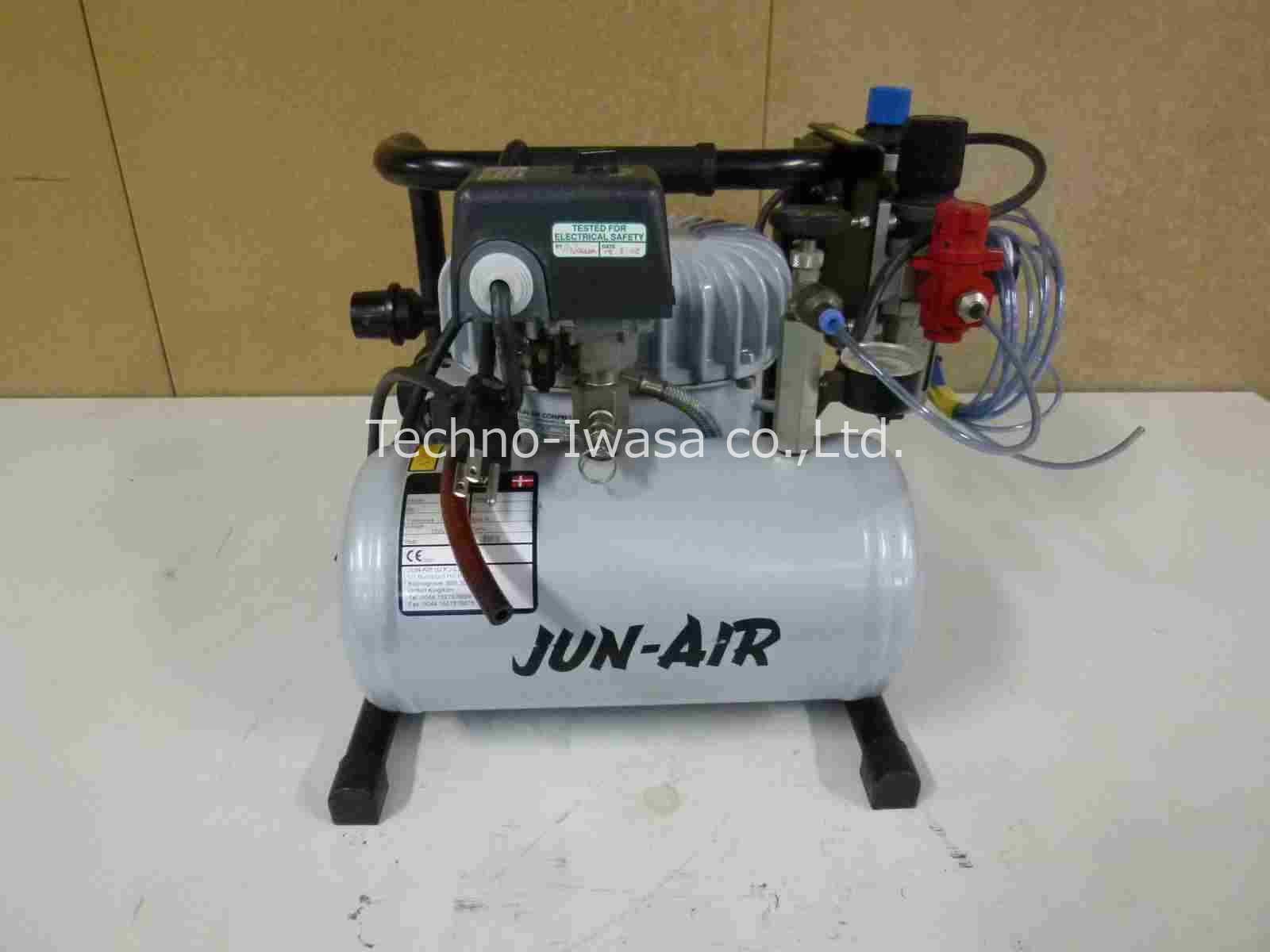 ��-����گ�-